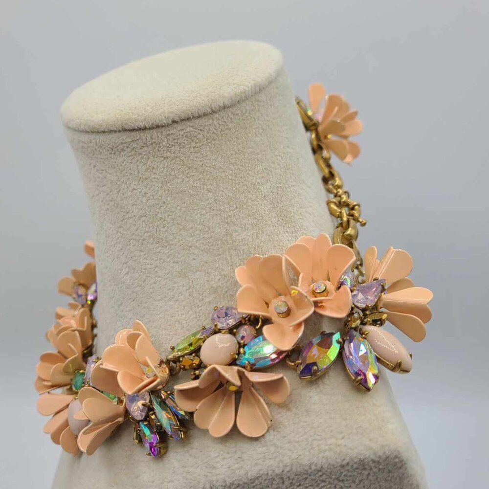 J Crew Rare Peach Flower Wreath Necklace with Multi Colored Crystals - Picture 6 of 14
